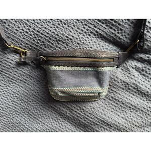 Sundance Wilder Ridge Vera Pelle Blue Belt Bag Sling Crossbody Festival